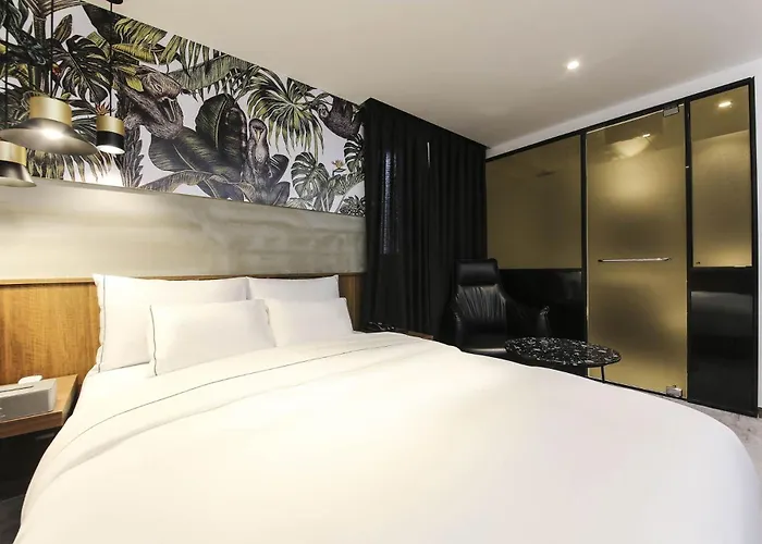 Hotel Forestar Sinchon
