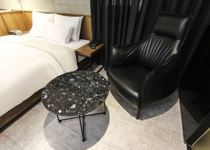 Forestar Sinchon 2*