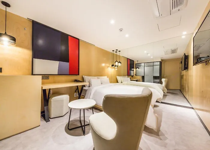 Forestar Sinchon Hotel Seoul